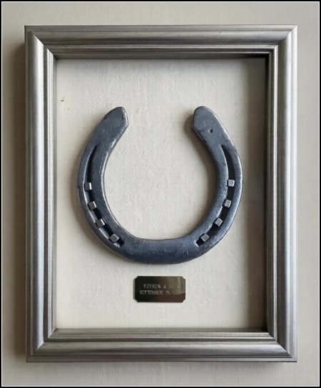 Kehystetty hevosenkenkä